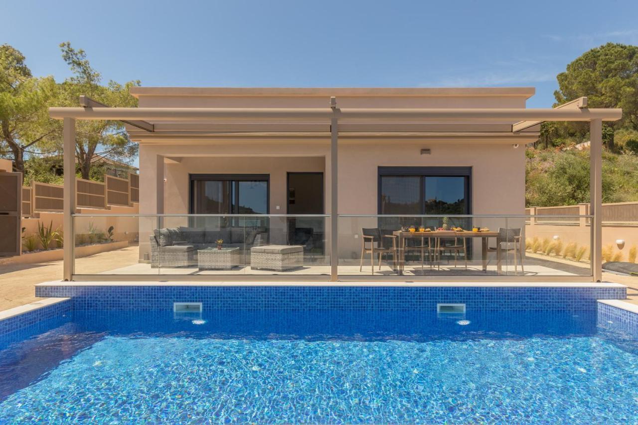 Amelia Residence Tragaki Luaran gambar